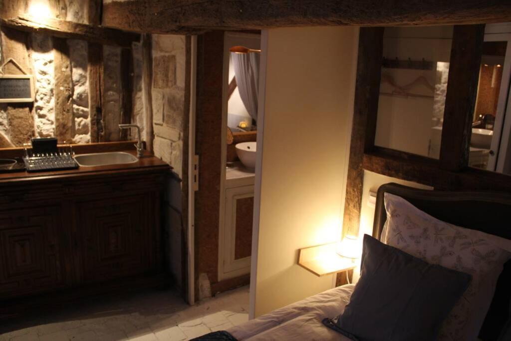Cosy Studio Place Sainte Catherine 翁弗勒尔 外观 照片